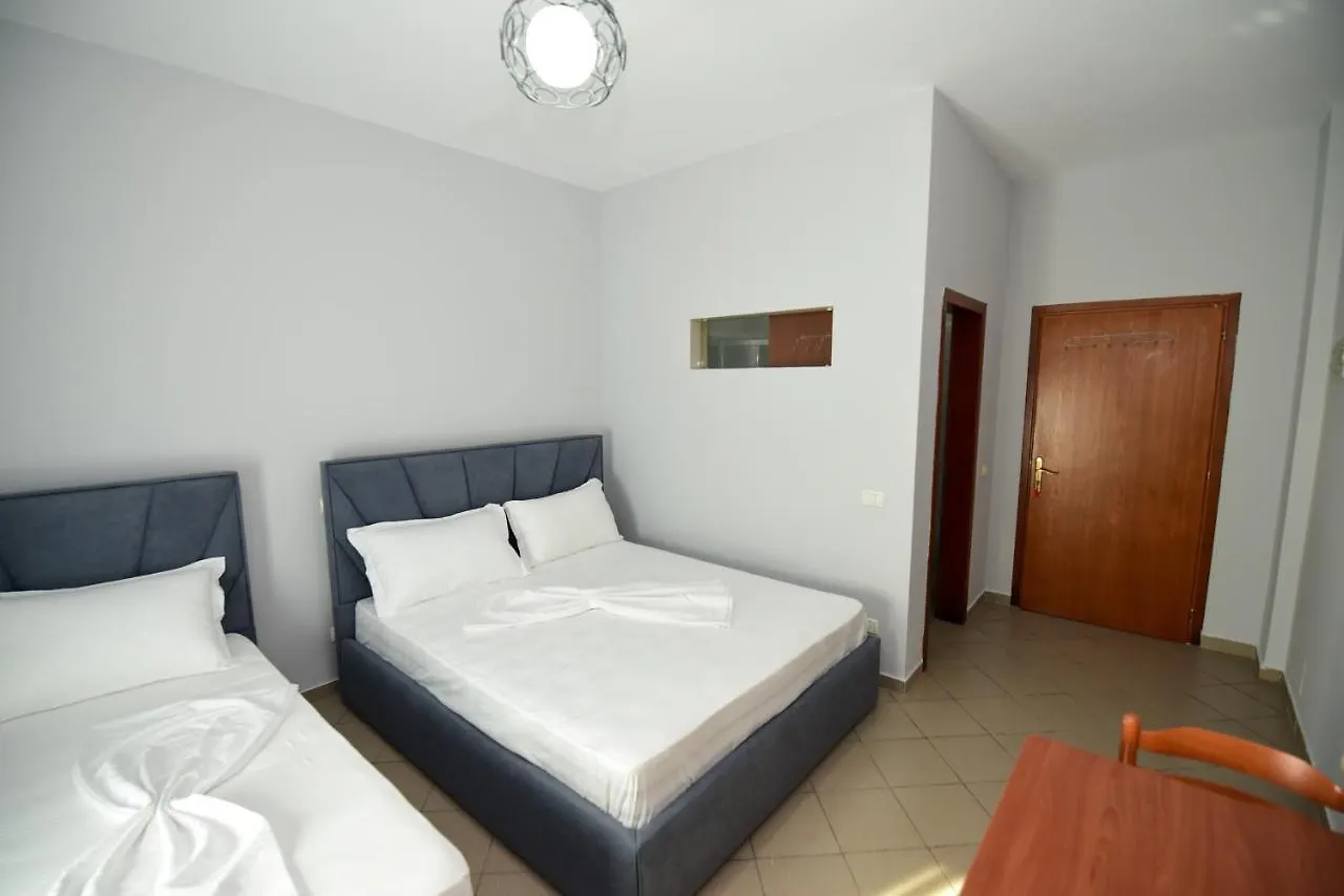 Koa Hotel Durres 0*,