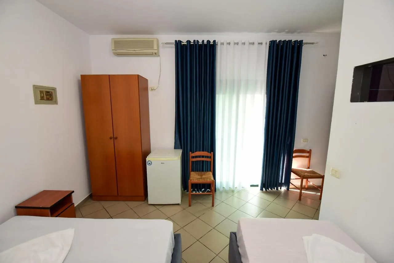 Koa Hotel Durres 0*,